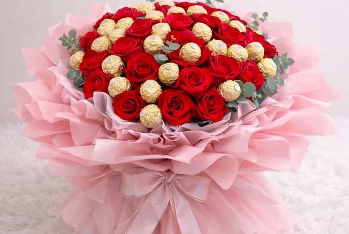 99 Roses & 30 Ferrero Rocher