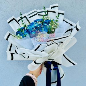 Blue Rose Bouquet