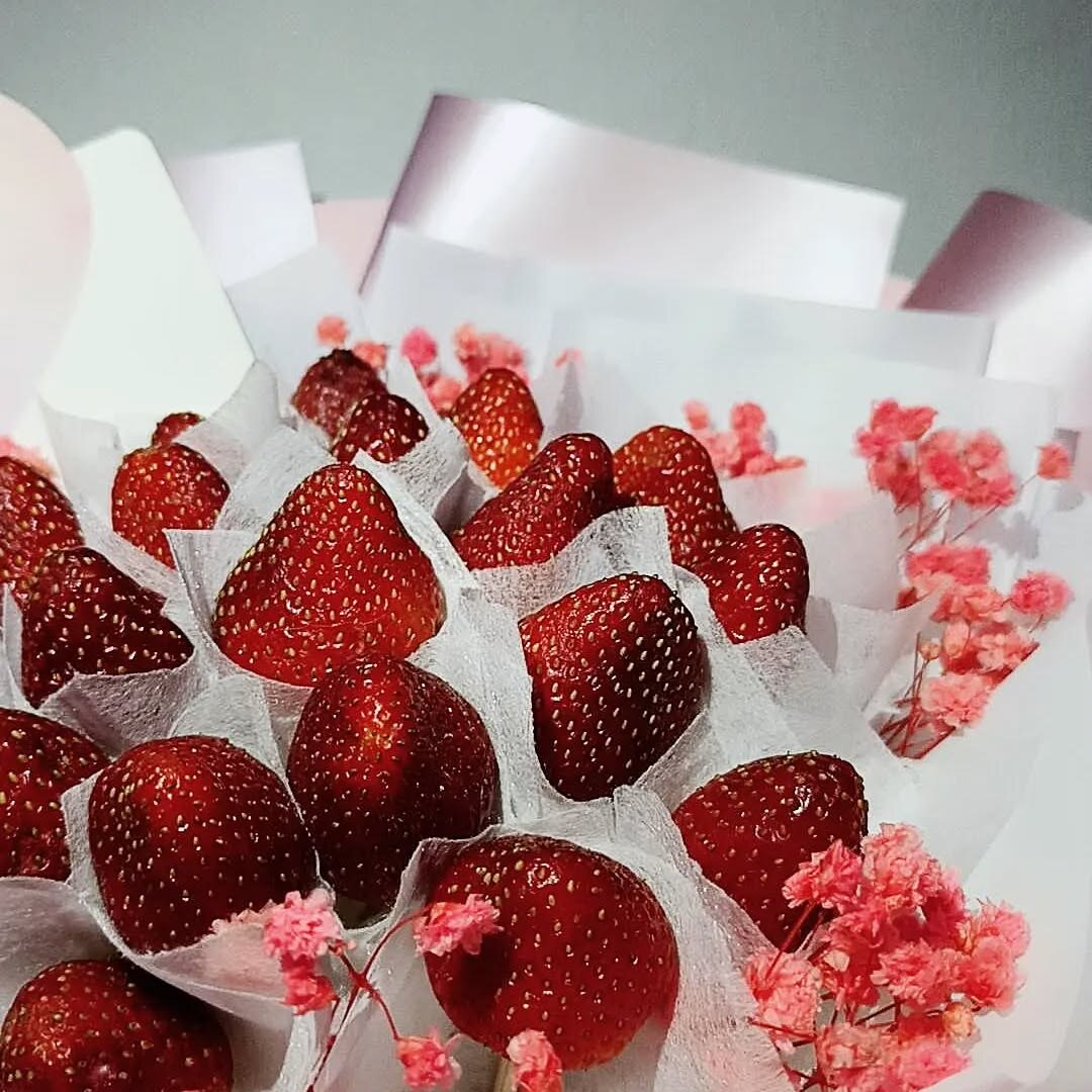Strawberry Bouquet Strawberry Bouquet